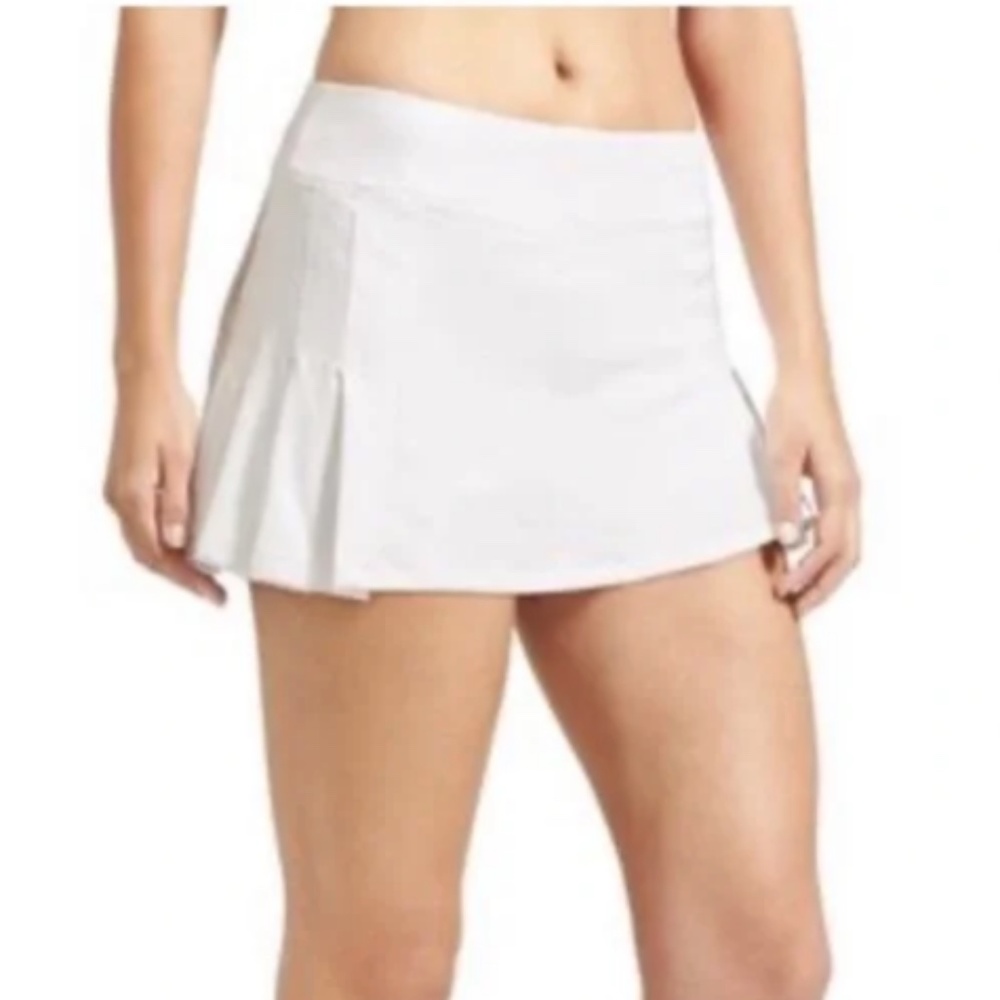 Athleta High Rise Skort with pleats White Size Small